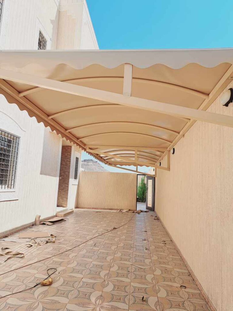 مظلات الجنوب